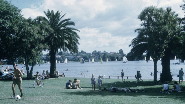 Hamilton Lake City Playground tile