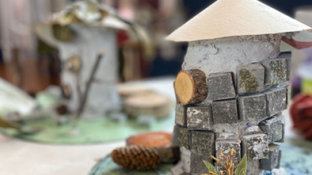 Nature Houses tile