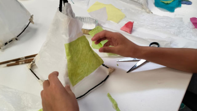 Paper Lanterns tile